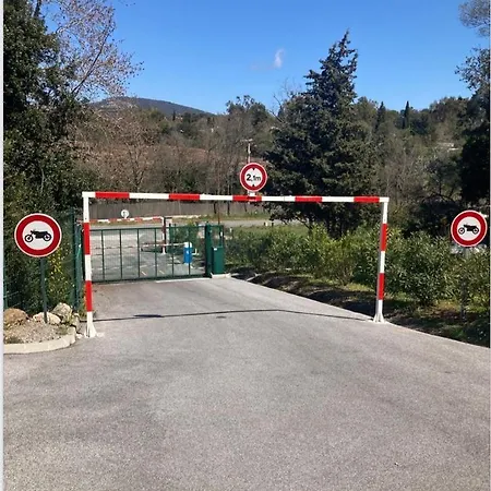 Les Restanques Maison 12 그리모