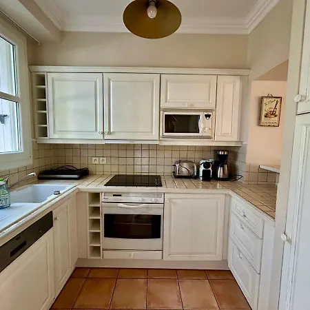 Les Restanques Maison 12 아파트 그리모