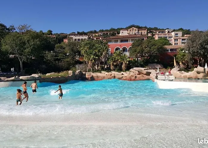 Les Restanques Maison 12 Apartment *